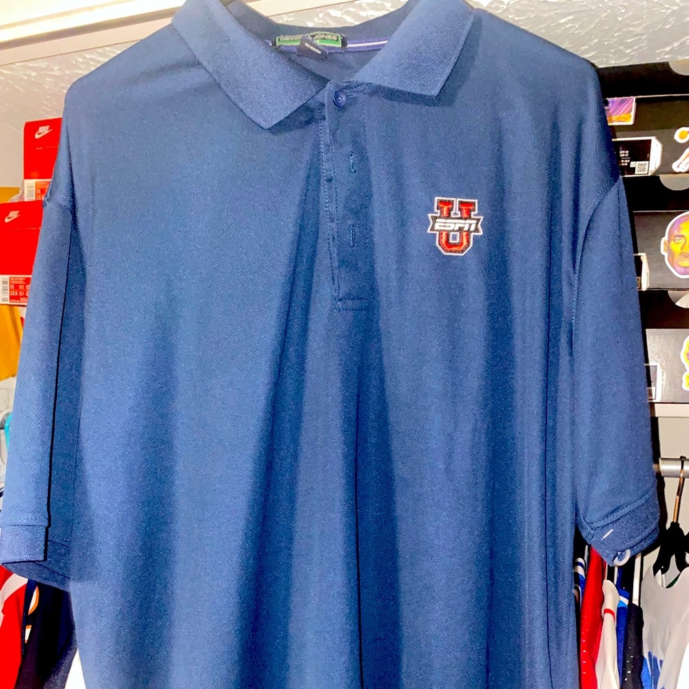 ESPN U polo made by Devon & Jones Size XL